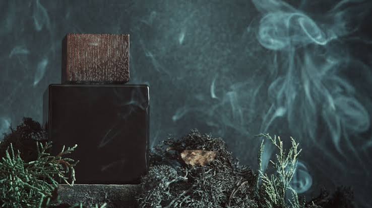 BLAZE OUT Inspired by Spicebomb Extreme by Viktor&Rolf